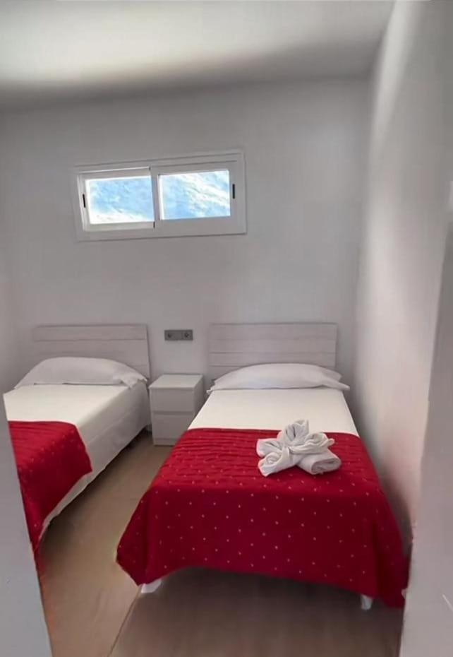 Bright Apartment In Puerto Alcudia 阿尔库迪亚港 外观 照片